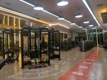 WE FITNESS (THONGLOR)